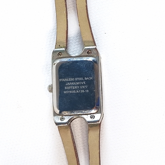 Mudd Brown Leather Band Quartz Ladies Wrist Watch, New Battery - Picture 7 of 10